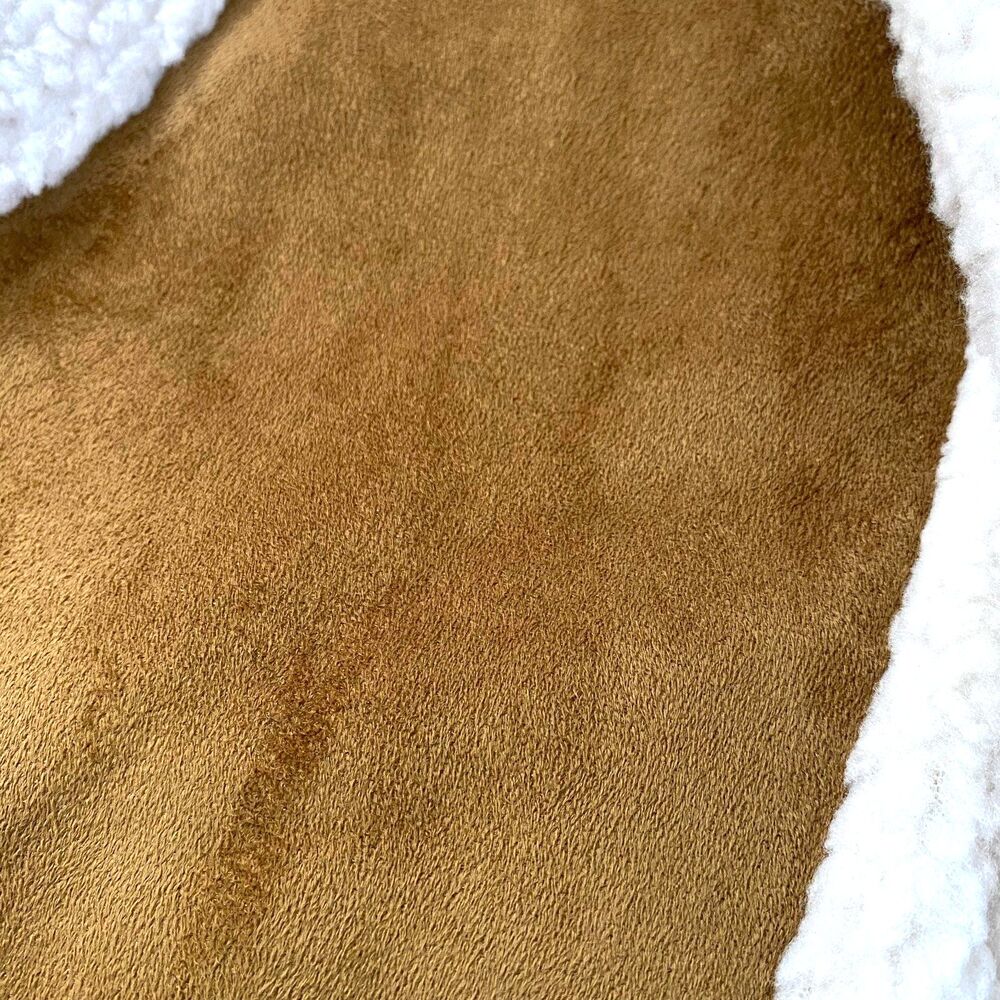 Old Navy Sherpa Lined Faux Suede Vest Womens Size L Cream Camel Brown Jacket - Picture 9 of 16